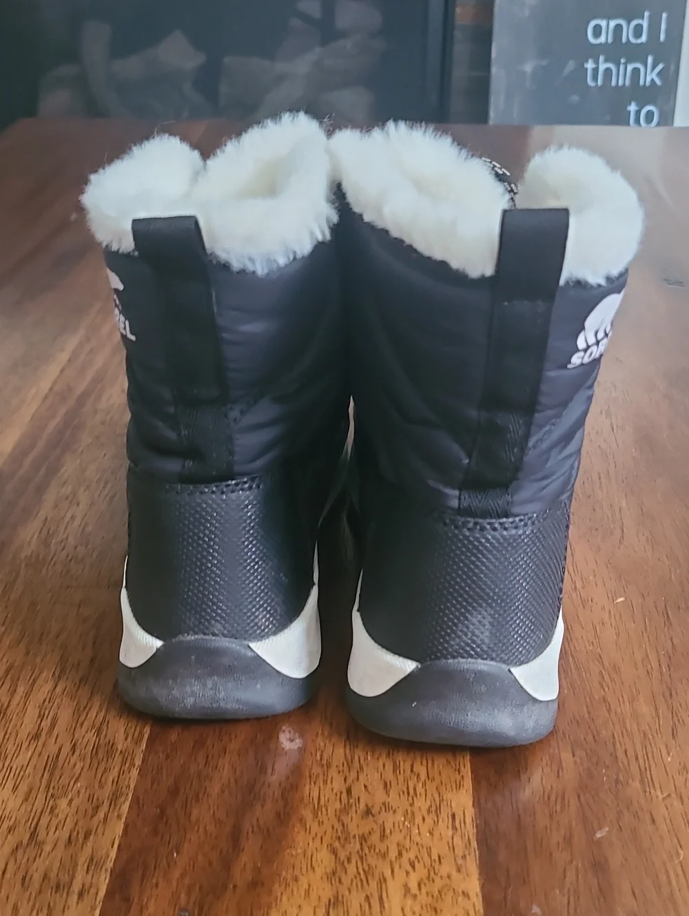 Sorel Black Whitney II Short Lace Snow Boots Girls Youth 4